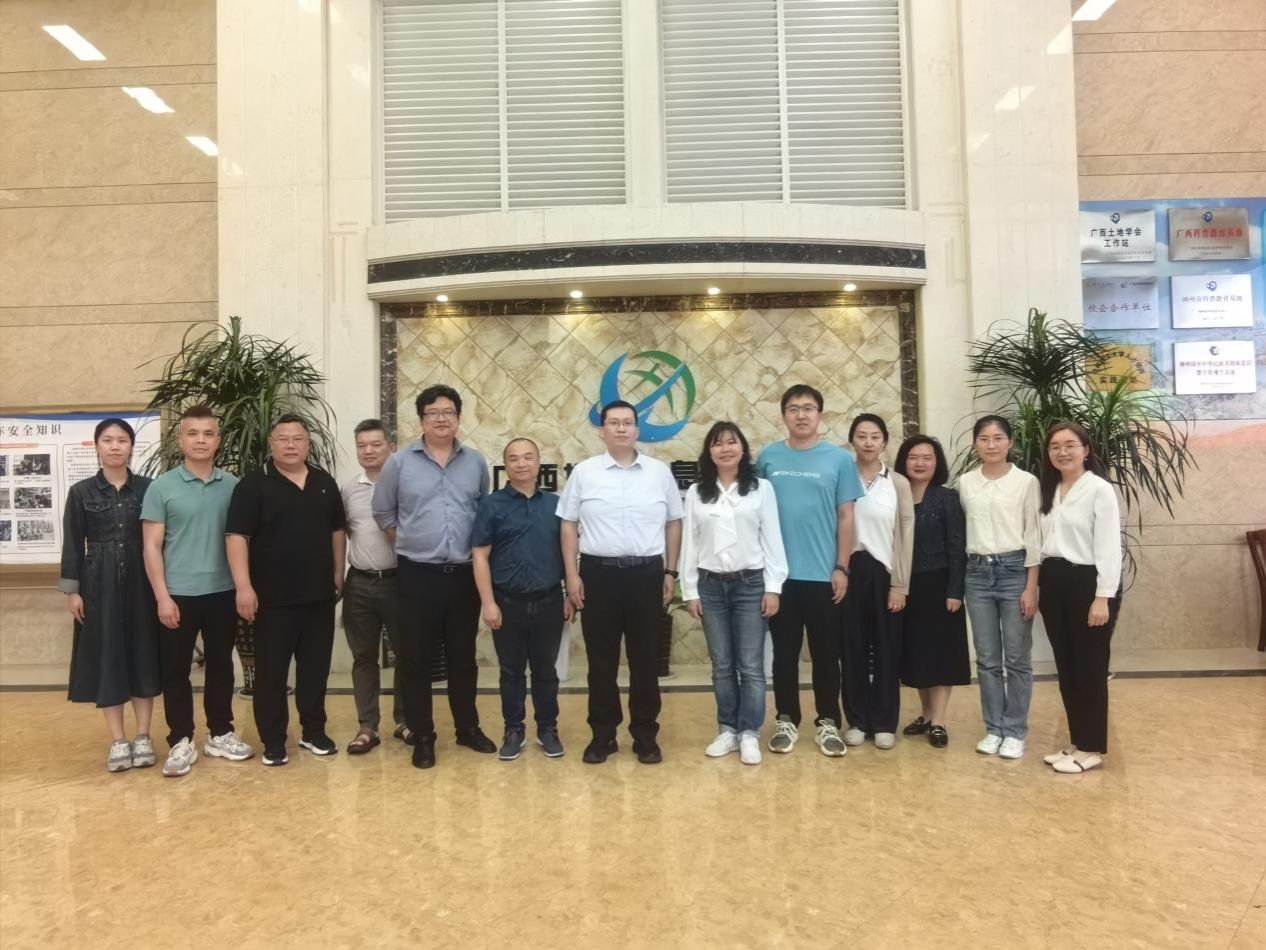 3b604664a085315ea12a071eb880a9c